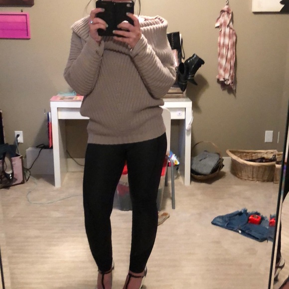 Umgee Chunky Knit - Picture 2 of 6